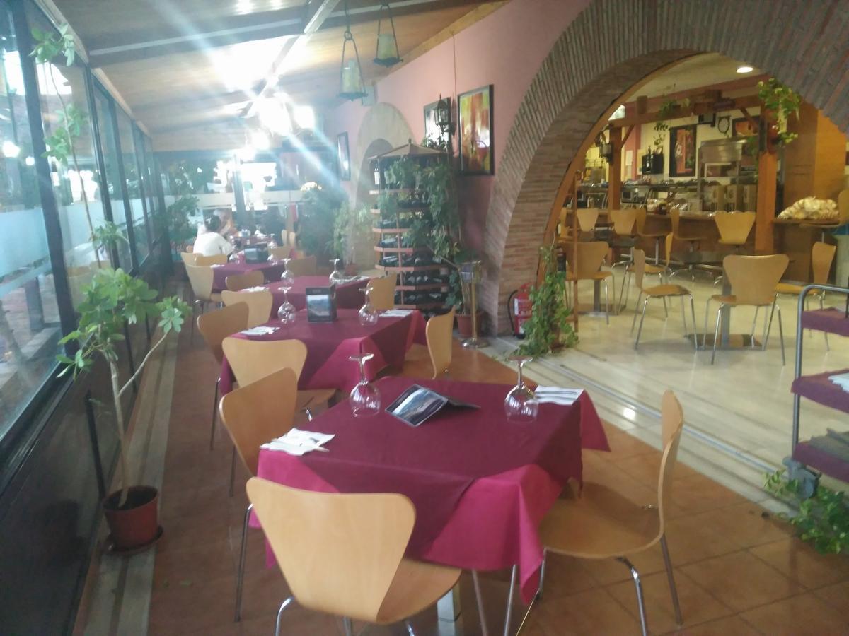 Hotel Mirasierra Бауль Экстерьер фото